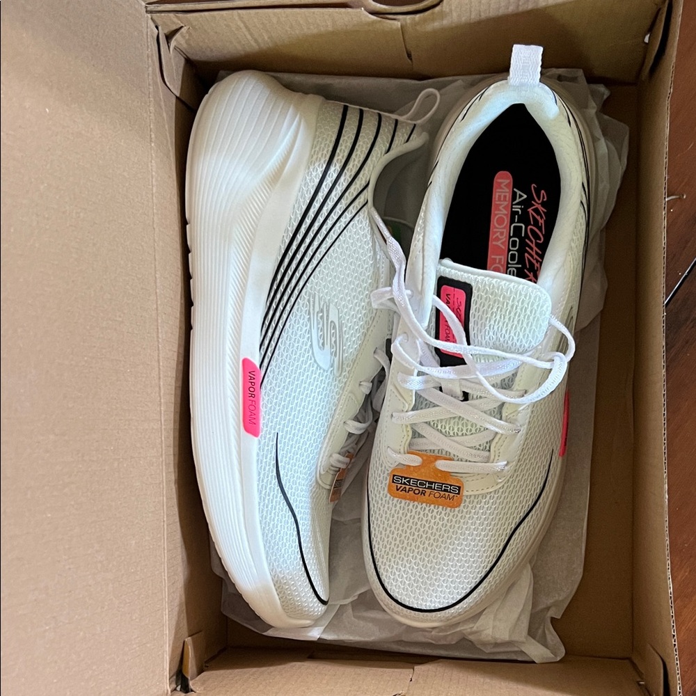 Skechers Women Size 9.5 Vapor Plus Light Hot Pink Running Shoe - Picture 2 of 4